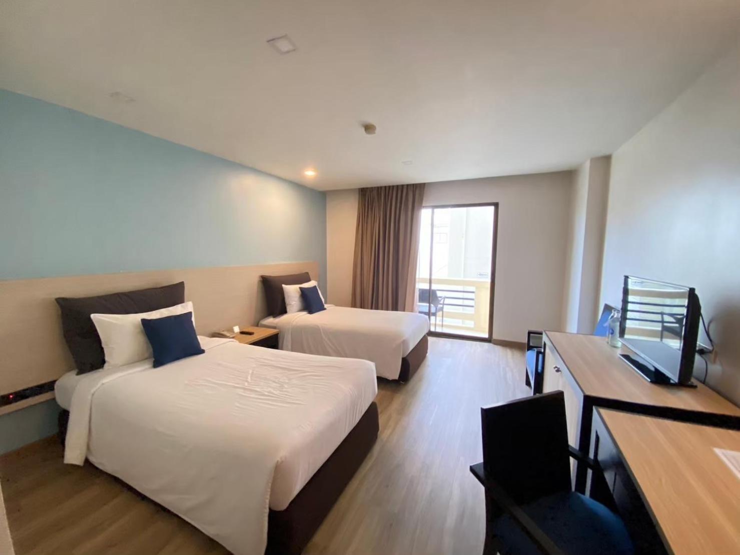 Sunbeam Hotel Pattaya - Sha Extra Plus Екстер'єр фото