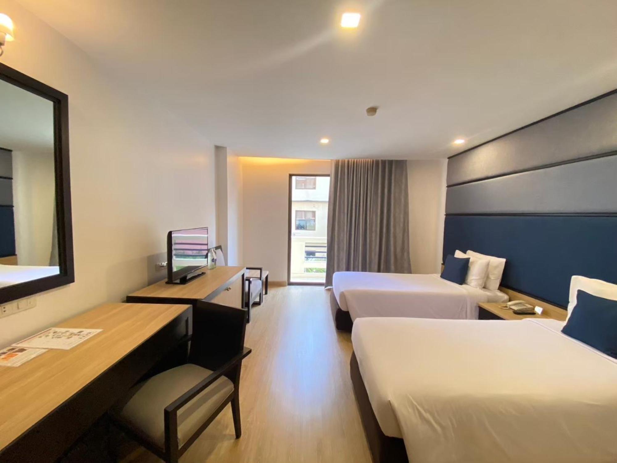 Sunbeam Hotel Pattaya - Sha Extra Plus Екстер'єр фото